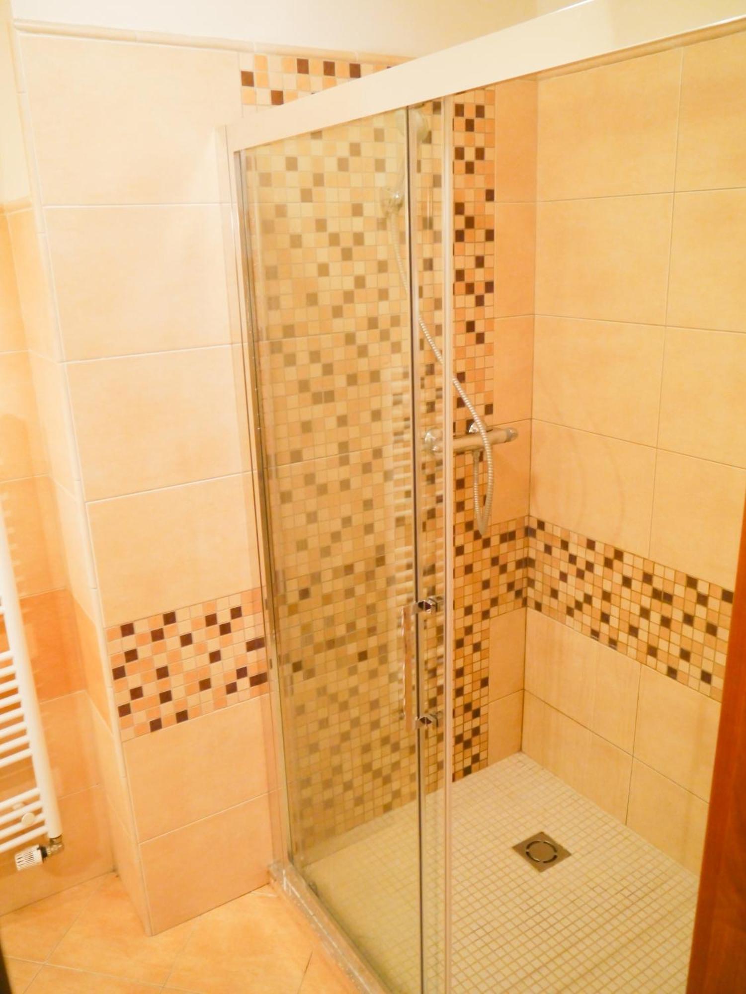 Dahlia Inn Prága Szoba fotó